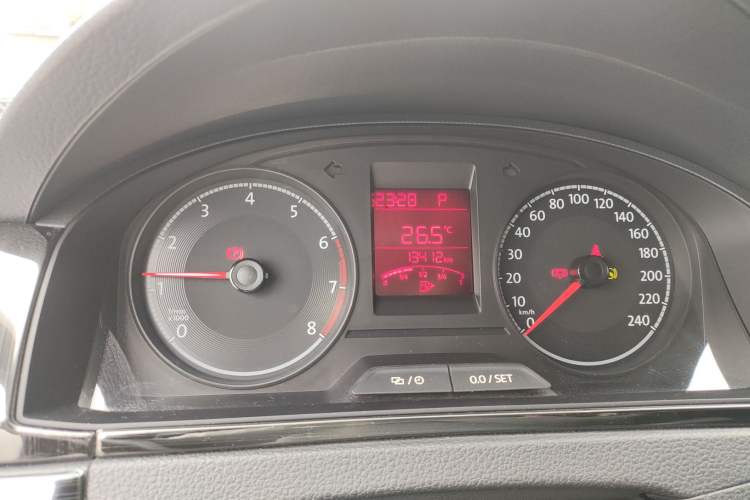 Used Volkswagen Santana 2018 1.5L Automatic Fashion Edition Instrument Cluster