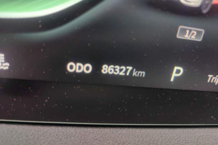 Used FORTHING T5 EVO 2021 1.5TD DCT Starry Edition Odometer Close Up