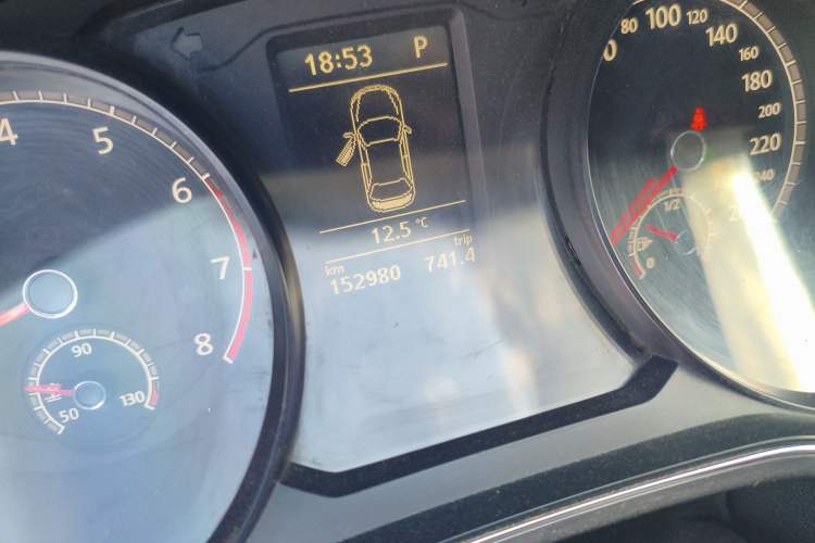 Used Volkswagen Passat 2016 330TSI DSG Luxury Edition
