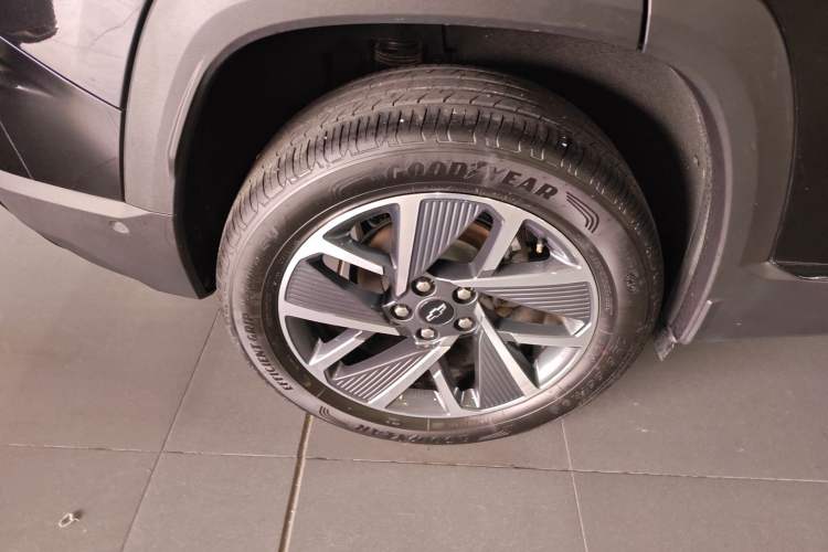 Used Chevrolet Equinox Plus 2024 102km RS Ultimate Edition
