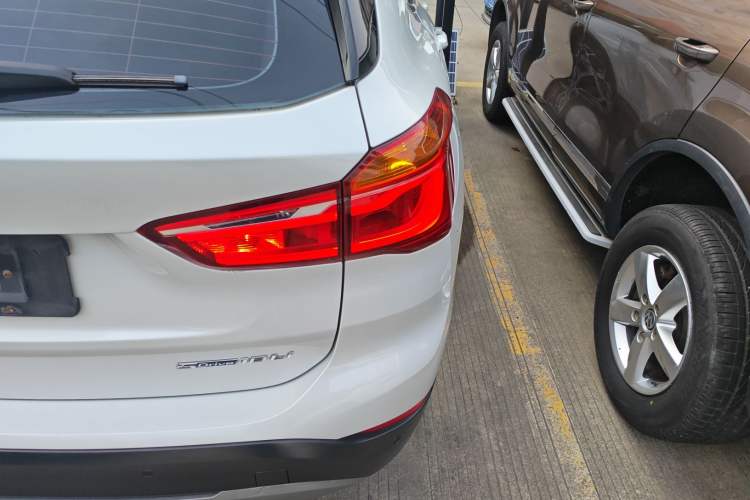 Used BMW X1 2019 sDrive18Li Premium Edition