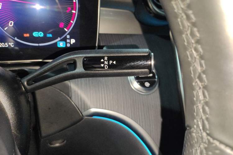 Used Mercedes-Benz C-Class 2022 Revised C 260 L Starry Night Sport Edition Gear Lever