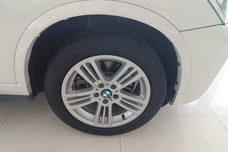 Used BMW X4 2016 xDrive20i M Sport Edition Right Front Wheel Hub
