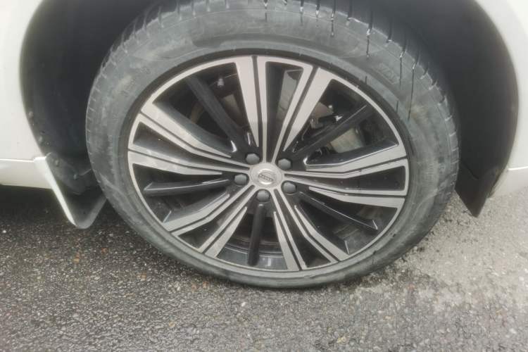 Used Volvo XC60 New Energy 2022 T8 Plug-in Hybrid Long-Range All-Wheel Drive Luxury Edition
