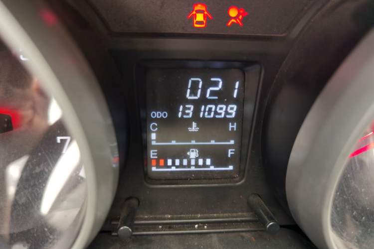 Used FAW Senya S80 2011 1.3L Manual 7-Seater Comfort Version
