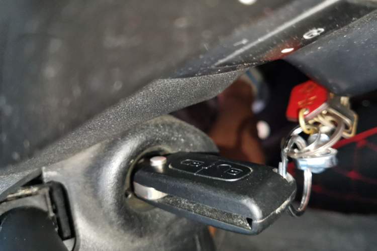 Used Citroen C-Quatre 2016 Classic Sedan 1.6L Manual - Premium Version
