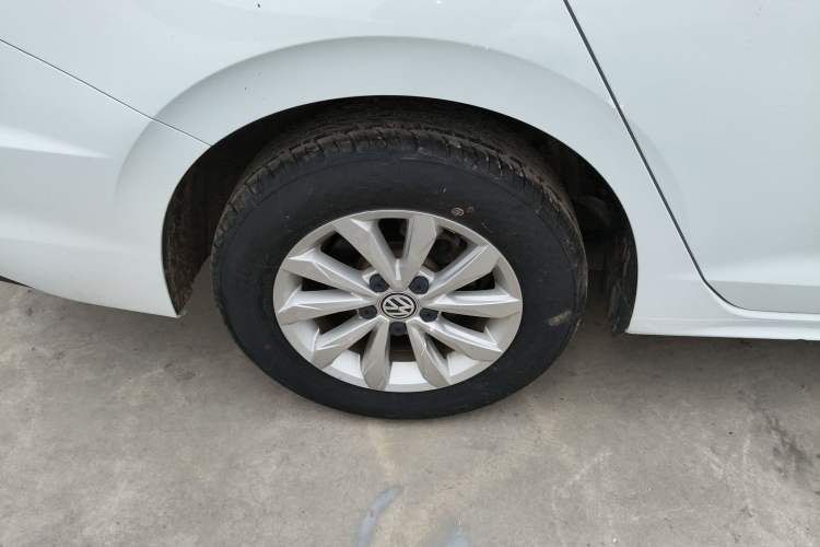 Used Volkswagen Bora 2020 1.5L Manual Fashion Edition
