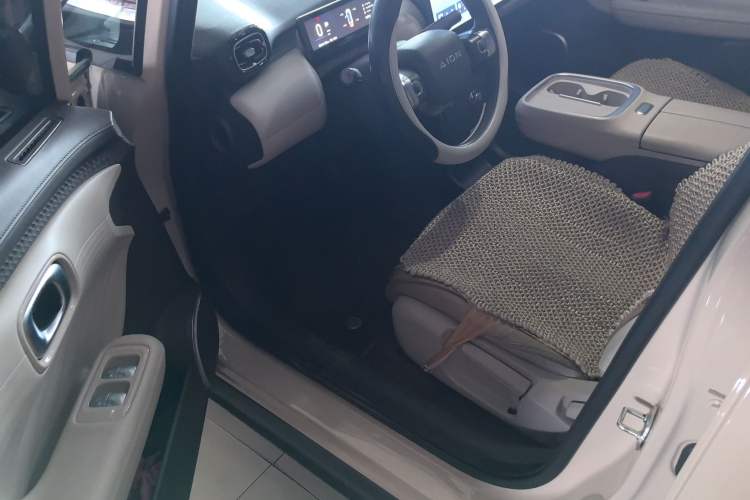 Used AION UT 2025 330 Star Edition Driver Seat