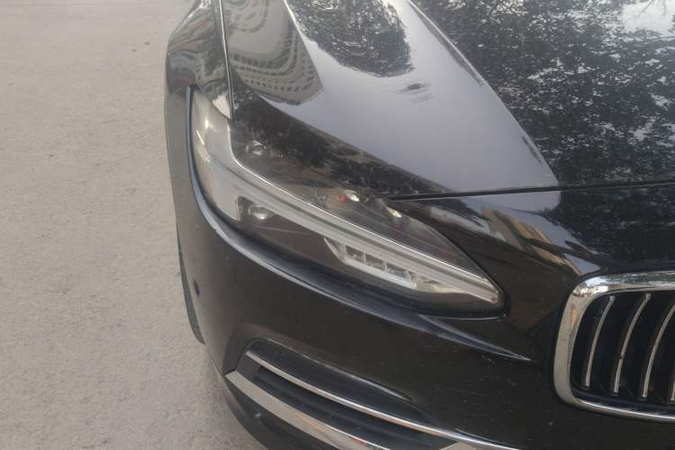 Used Volvo S90 New Energy 2019 T8 E-Drive Hybrid Intelligent Luxury Version China V Standard