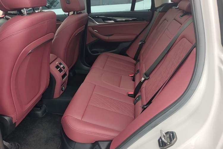 Used BMW X3 2023 xDrive25i M Sport Package
