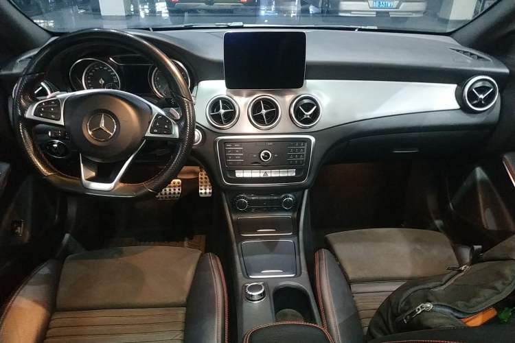 Used Mercedes-Benz CLA 2018 CLA 220 4MATIC
