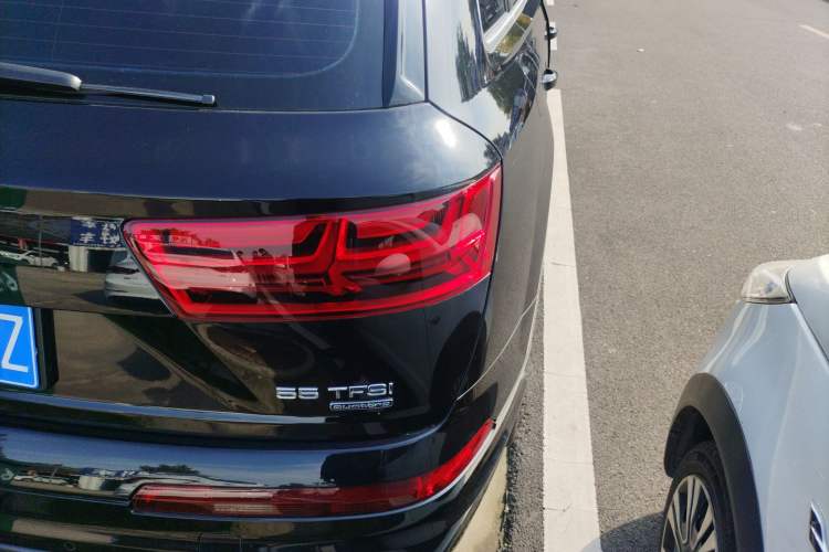 Used Audi Q7 2019 55 TFSI Technology Edition