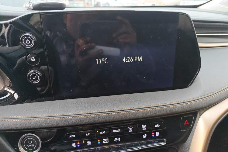 Used Buick Velite 7 2020 652E Connected Smart Car
