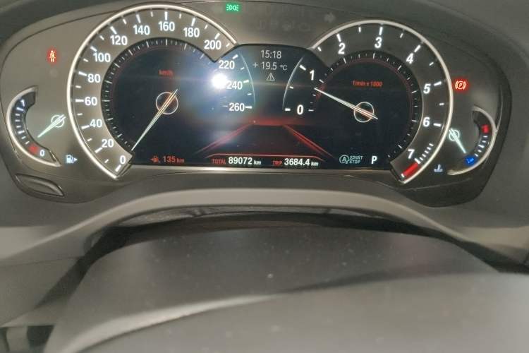 Used BMW X3 2018 xDrive25i M Sport Package China VI Odometer Close Up