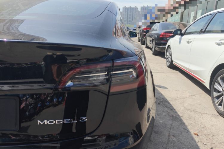 Used Tesla Model 3 2020 Revised Version Standard Range Rear-Wheel Drive – Upgraded Edition Right Rear Taillight