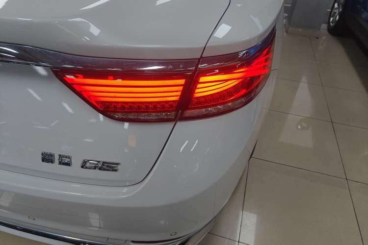 Used Geely Auto Emgrand GT New Energy 2018 1.5T PHEV Yaoxiang Edition Right Rear Taillight
