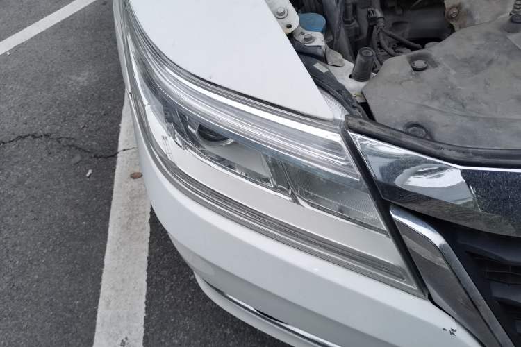 Used Honda Crider 2016 1.8L CVT Luxury Edition Right Front Headlight