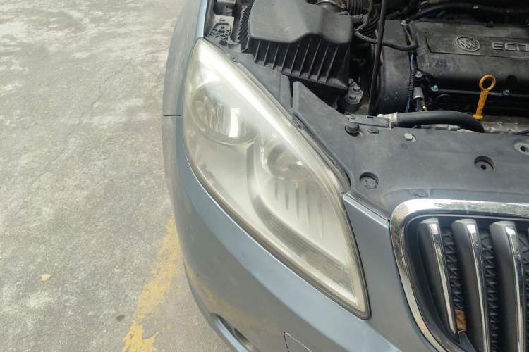 Used Buick GT 2011 GT 1.8L Automatic Fashion Edition Leather Model Right Front Headlight