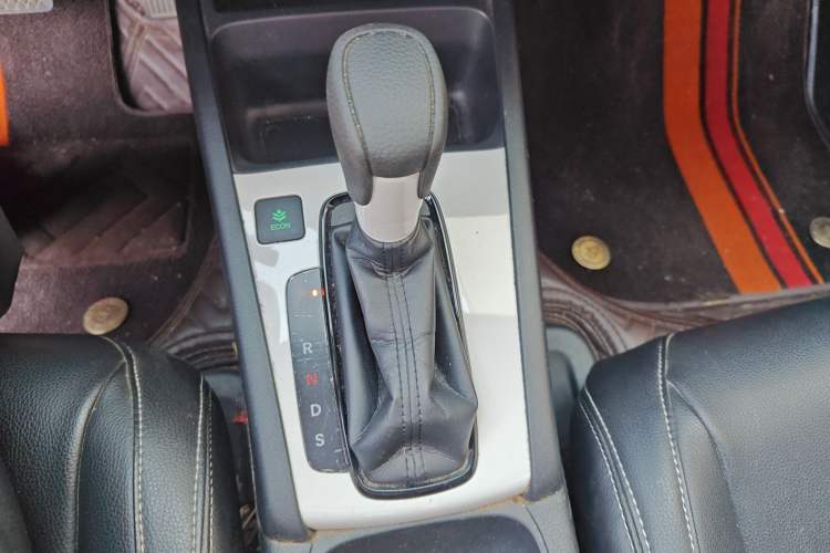 Used Honda Fit 2021 1.5L CVT Trend Edition Gear Lever