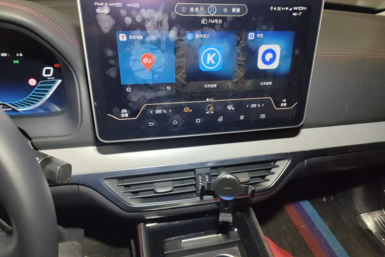 Used BYD Tang New Energy 2018 DM 2.0T All-Wheel Drive Smart Connect Elite 7-Seater China V Emission Standard
