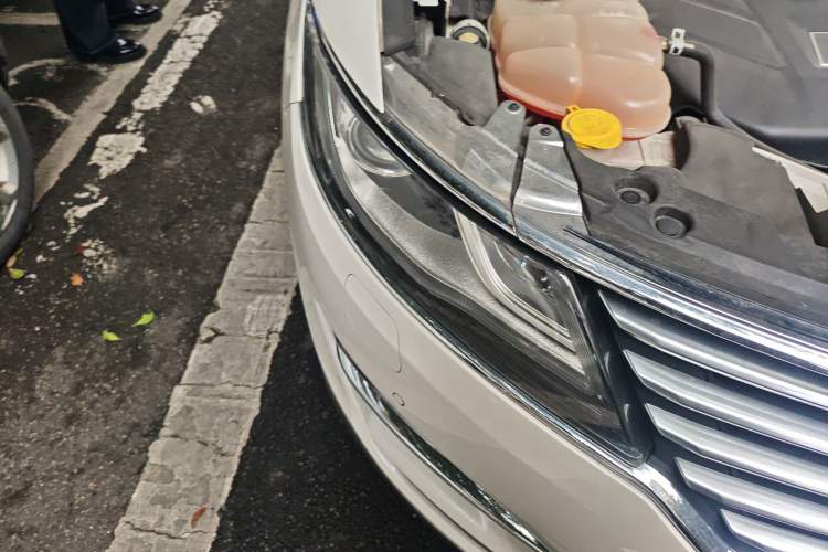 Used Lincoln MKC 2016 2.0T Two-Wheel Drive Luxury Edition