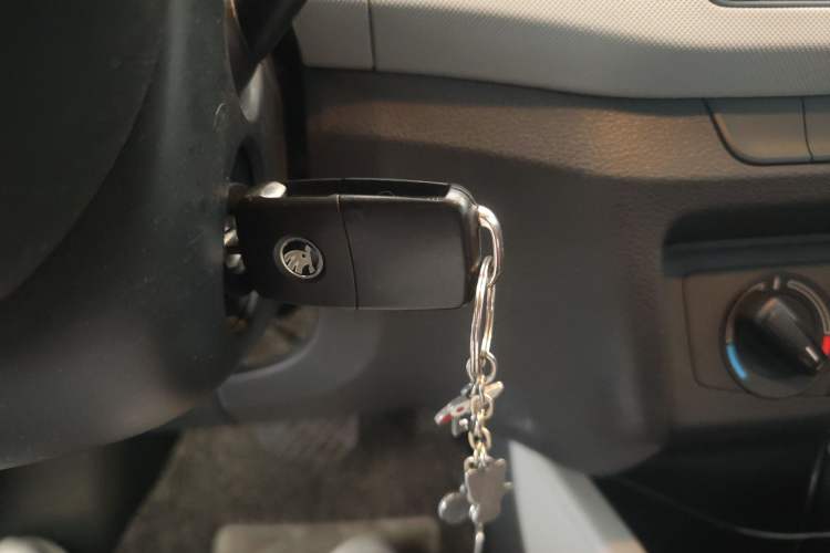 Used Skoda Fabia 2017 1.4L Automatic Car Enjoy Edition
