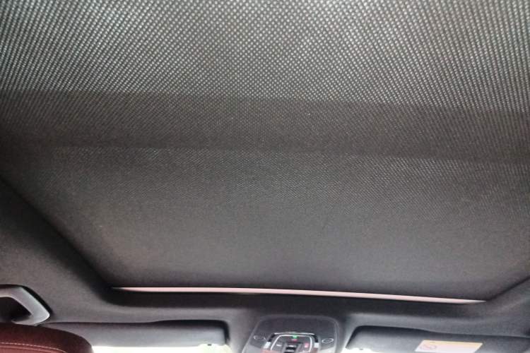 Used Audi A4L 2022 40 TFSI Luxury Dynamic Model Headliner