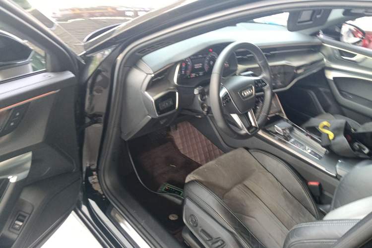 Used Audi A6L 2020 40 TFSI Luxury Dynamic Edition Driver Seat