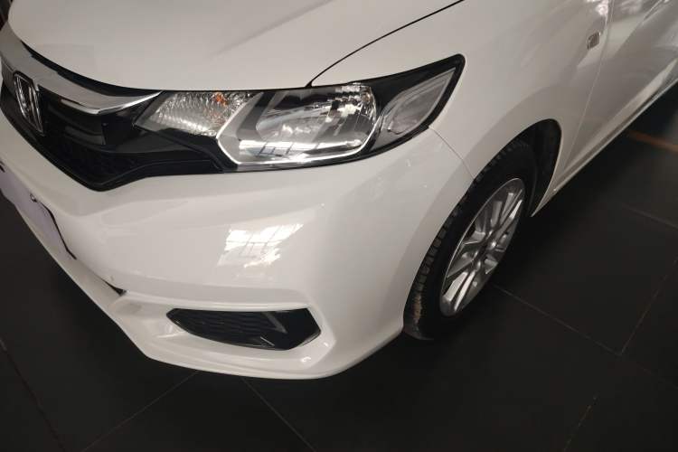 Used Honda Fit 2018 1.5L CVT Comfort Sunroof Version