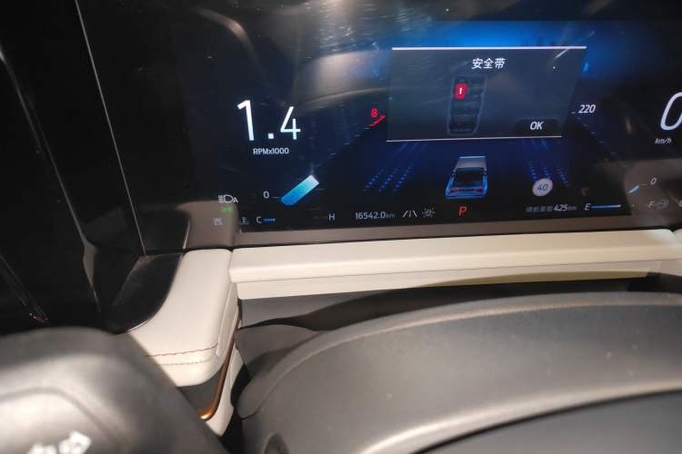 Used Ford Edge 2023 Ford Explorer L 2.0T EcoBoost Four-Wheel Drive 7-Seater Supreme Model
