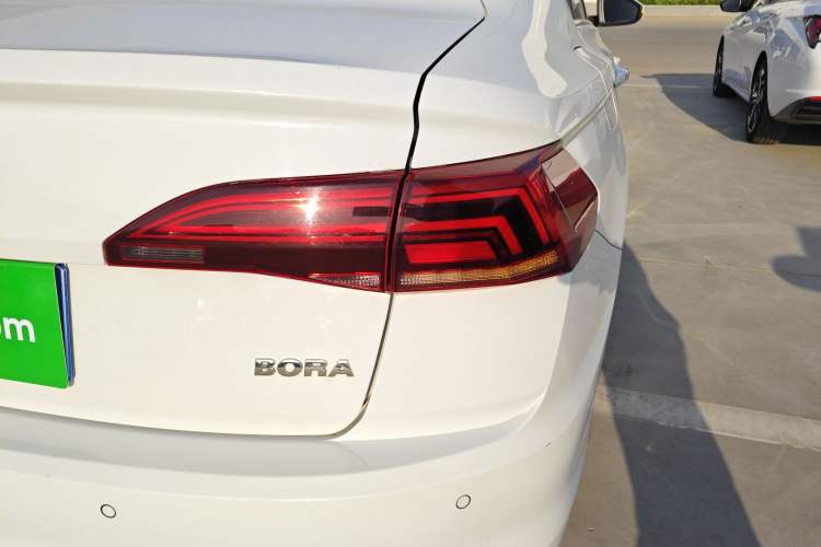 Used Volkswagen Bora 2020 1.5L Automatic Comfort Model Right Rear Taillight