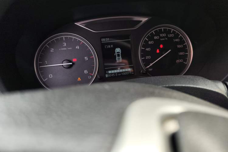 Used Dongfeng Ruichi 6 2019 2.5T Manual Two-Wheel Drive Diesel Standard Version ZD25T5