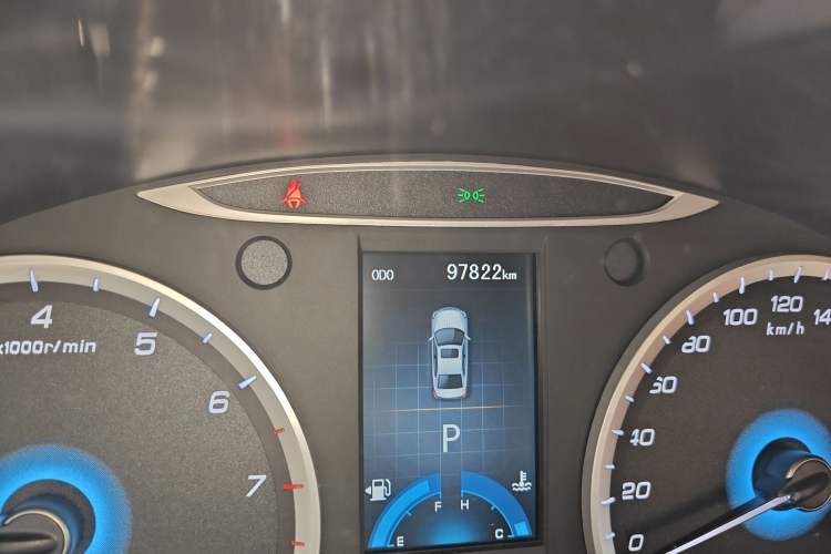 Used CHANGAN Raeton 2014 1.8T Automatic Elite Anniversary Edition China IV Standard