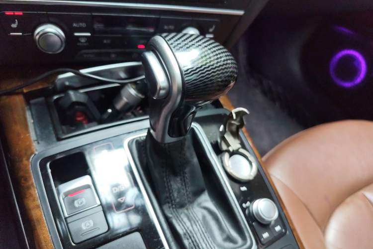 Used Audi A6L 2014 30 FSI Luxury Model
