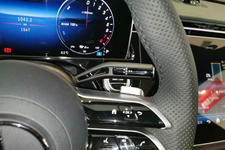 Used Mercedes-Benz E-Class New Energy 2024 E 350 e L Plug-in Hybrid Sports Sedan