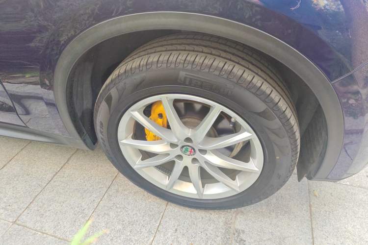 Used Alfa Romeo Stelvio 2017 2.0T 200HP Luxury Edition