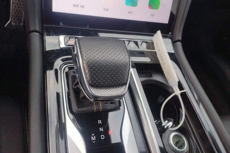 Used Hongqi H6 2023 2.0T ZhiZhen Edition
