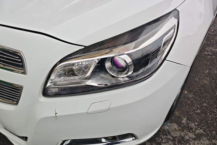 Used Chevrolet Malibu 2014 2.0L Automatic Luxury Edition Left Front Headlight