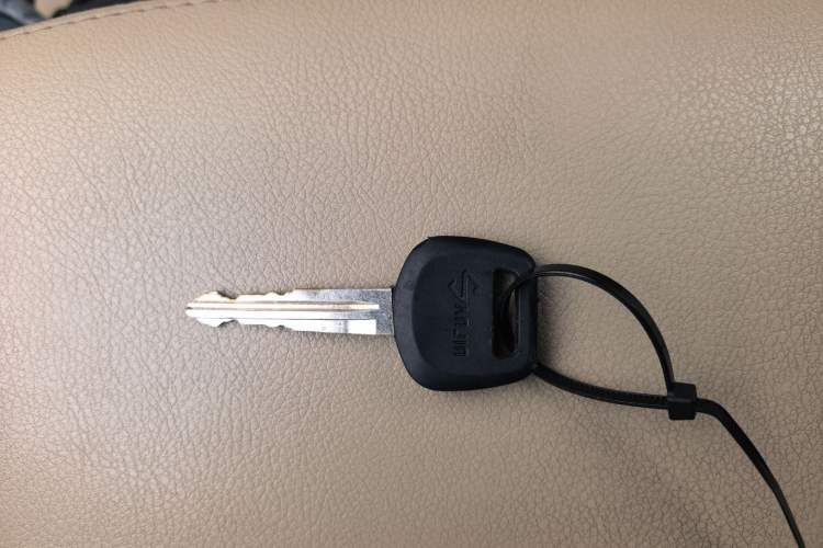 Used Dongfeng Fengon 370 2016 1.5L Manual Elite Home Edition 5 Seats
