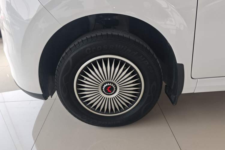 Used Wuling Hongguang New Energy 2024 All-Electric Model 300KM Standard Version
