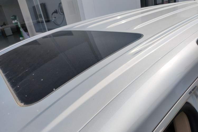 Used Buick GL8 New Energy 2025 Lu Shang Luxury Edition 7-Seater Roof