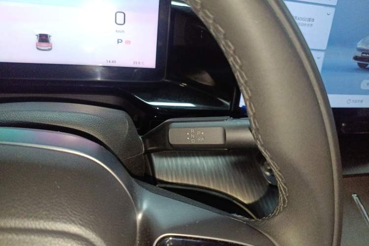 Used AION S MAX 2024 80 Star Edition Lithium Iron Phosphate Gear Lever