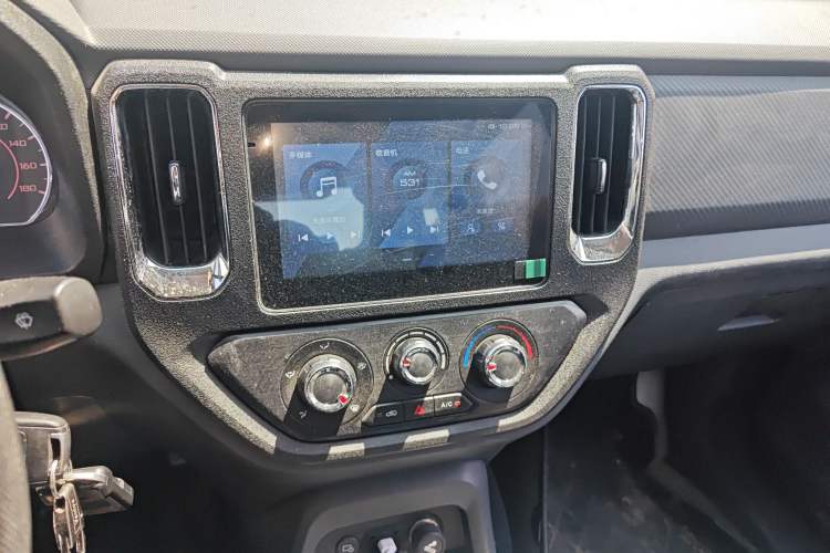 Used Wuling Zhengtu 2021 1.5L Adventure LAR Audio And AC Panel