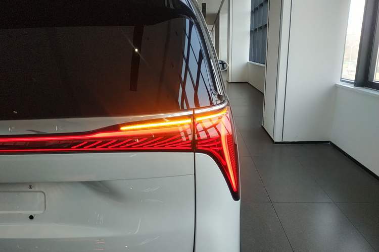 Used Buick Century 2023 2.0T Seven-Seater Yinshi Edition