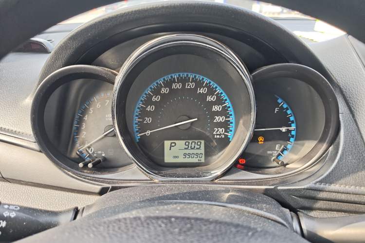 Used Toyota YARiS L Zhi Xuan 2016 Revised 1.5E CVT Charming Edition
