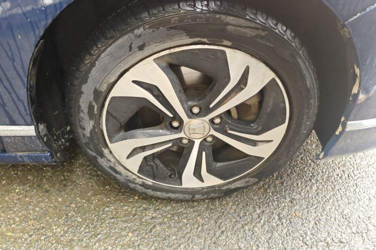 Used Honda Spirior 2015 2.4L Prestige Edition
