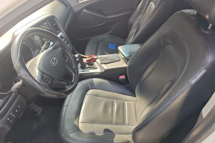 Used Kia K5 2012 2.0L Automatic DLX
