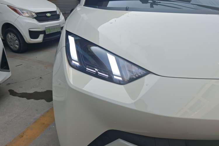 Used BYD Seagull 2025 305 km Free Version Right Front Headlight