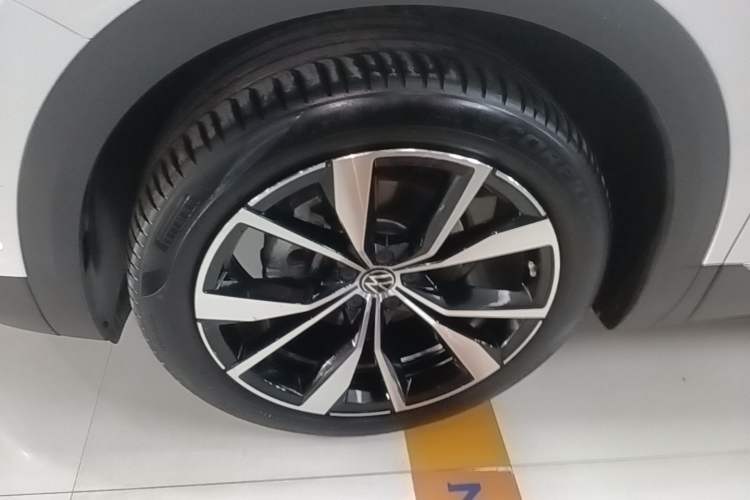 Used Volkswagen Talagon 2022 530TSI Four-Wheel Drive Flagship Shengjing Edition Pro 7-Seater
