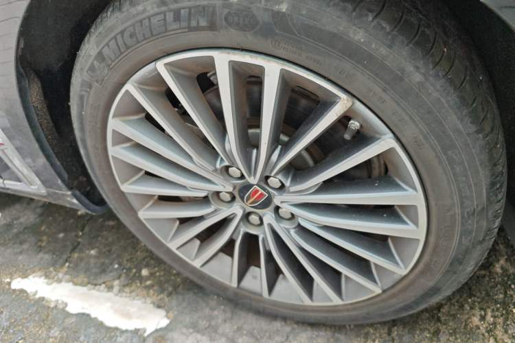 Used Hongqi H9 2020 2.0T Smart Connect Flagship Edition
